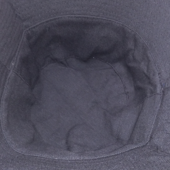 LEOPARD PRINT BUCKET HAT - Picture 2 of 2